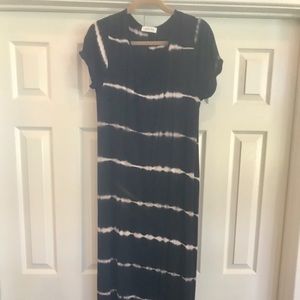 Grace & Lace Maxi with Pockets